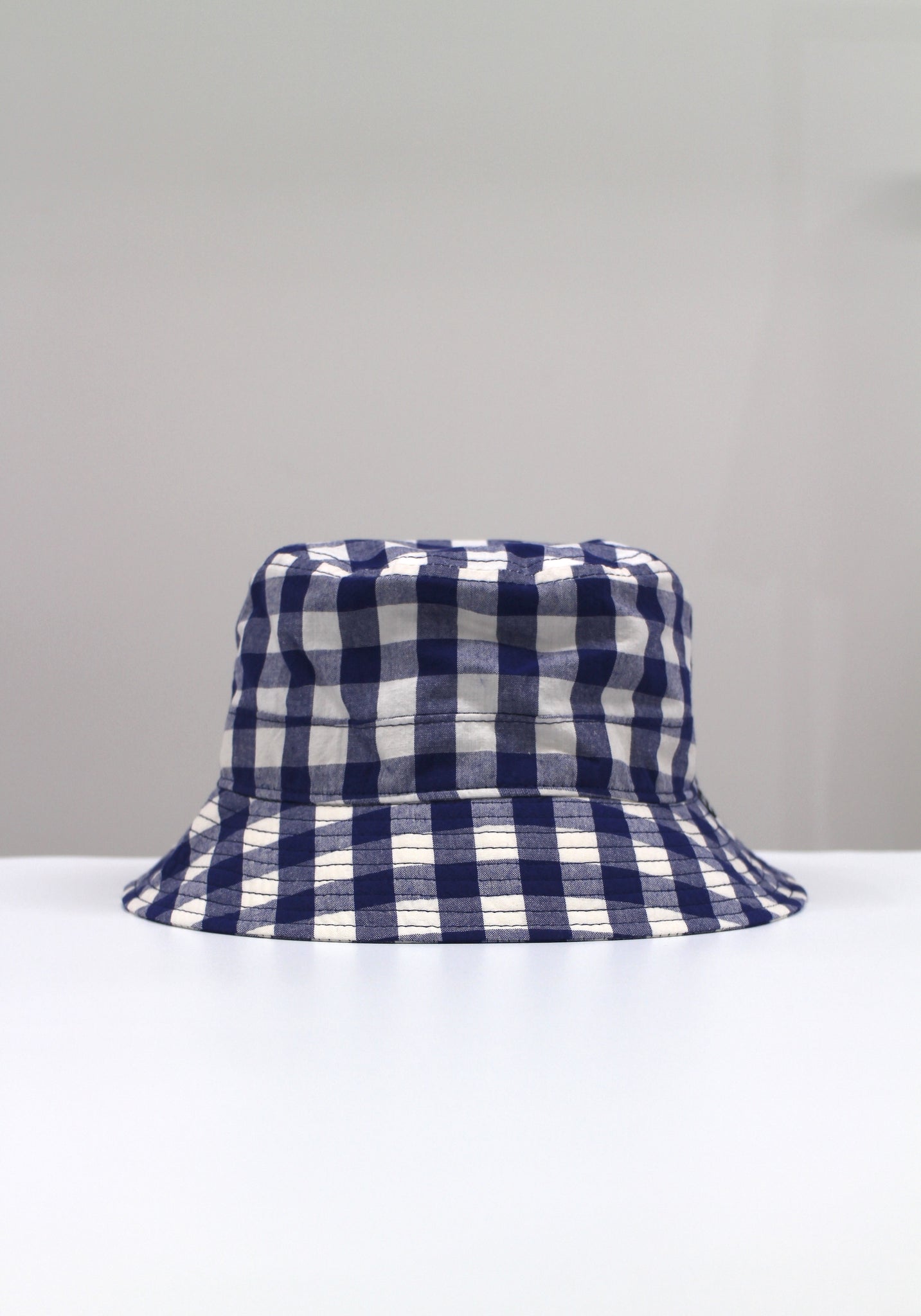 SIMMONS GINGHAM BUCKET – Roots Bonds ONLINE STORE