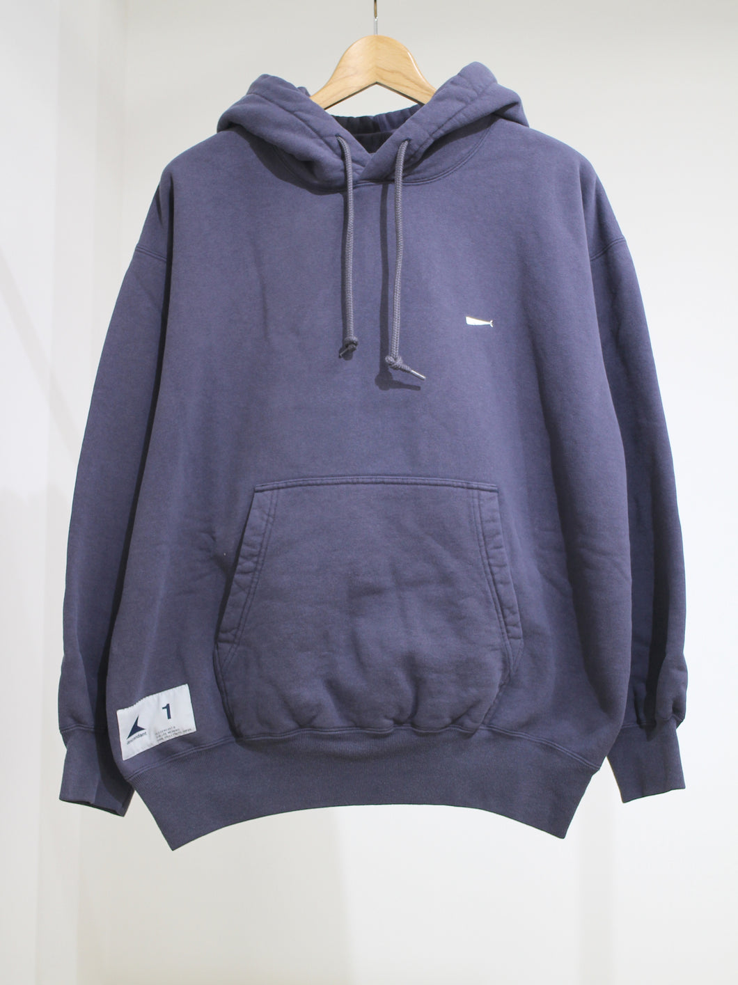 PE HOODY 03