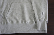 画像をギャラリービューアに読み込む, tr.4 suspension ”RootS” HOODED SWEAT GRY 3/9
